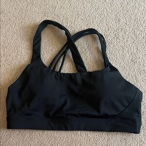 Athleta Train Free Sports Bra in Black- Size Medium